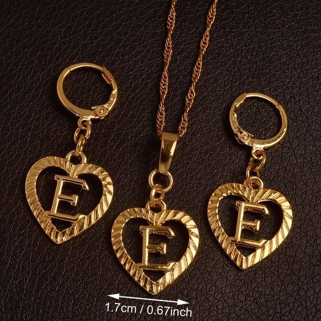 Alphabet A-Z Gold Color Heart Letters Pendant Necklace Initial for Women Girls English Letter Jewelry necklace Mymaebell.com Choose Letter E 60cm Thin Chain