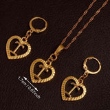 Alphabet A-Z Gold Color Heart Letters Pendant Necklace Initial for Women Girls English Letter Jewelry necklace Mymaebell.com Choose Letter T 60cm Thin Chain