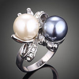 Creative Fashion Natural Double Color Simulated Pearl Rings Flower Design Ring With White &Gray Crystals Finger Rings Mymaebell.com