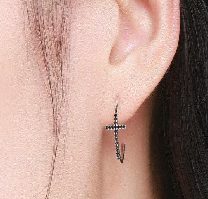 Black Cross Stud Earrings Mymaebell.com