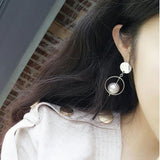 Hollow ring pearl earrings Earring Mymaebell.com 