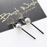 Hollow ring pearl earrings Earring Mymaebell.com 